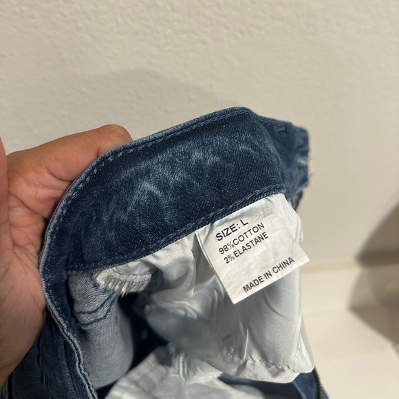 Distressed Blue Jeans - Picture 4 of 4